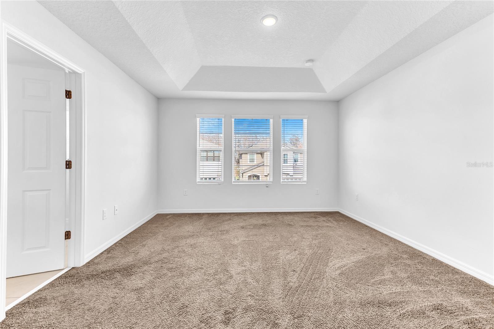 TAPESTRY PH 5 - Residential
