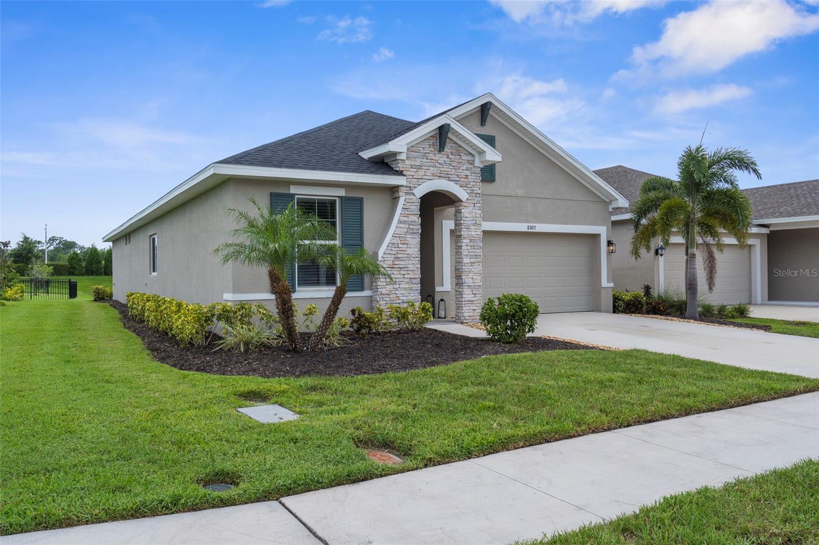 8107 TRIMBELLE TERRACE