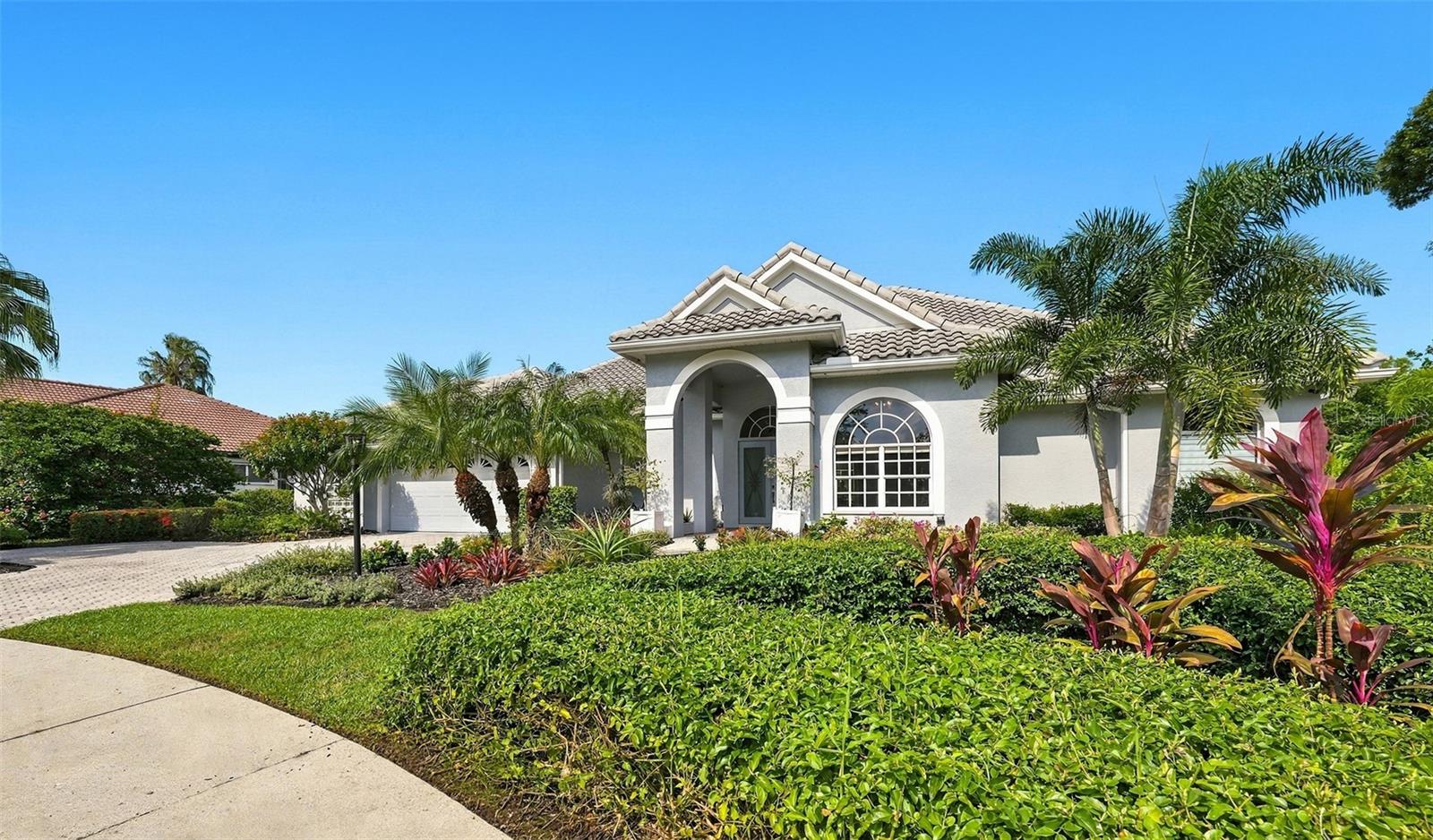 8136 REGENTS COURT