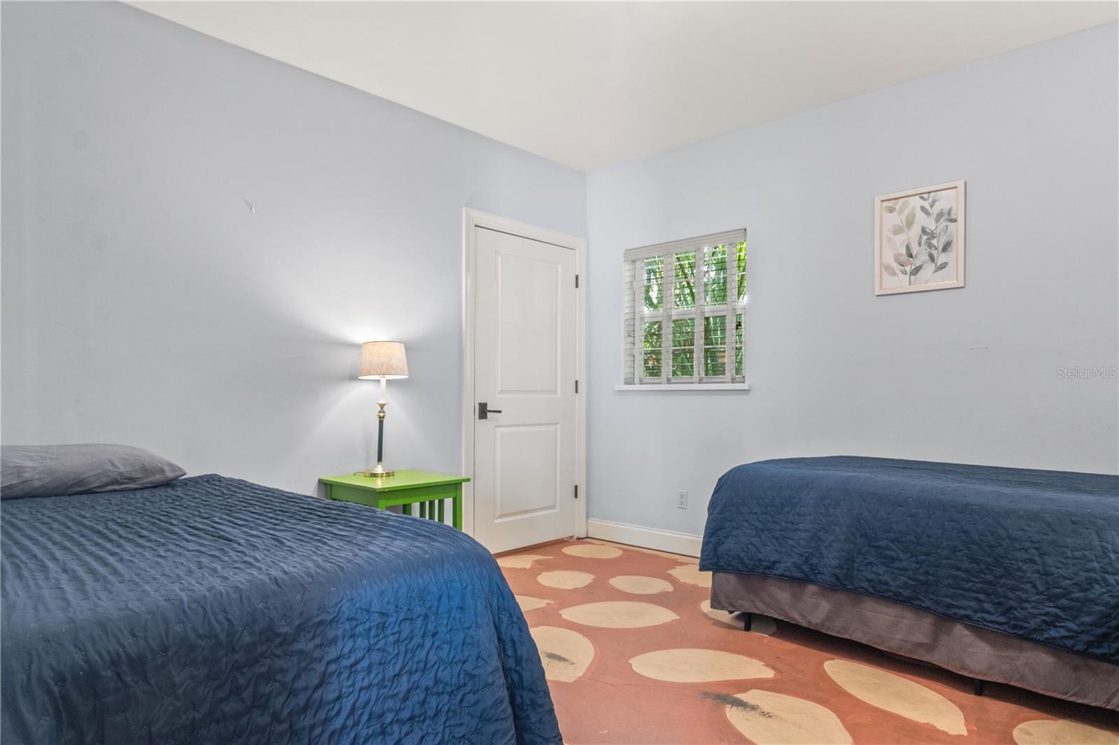 SANCTUARY AT SWEETWATER CREEK - Residential Income