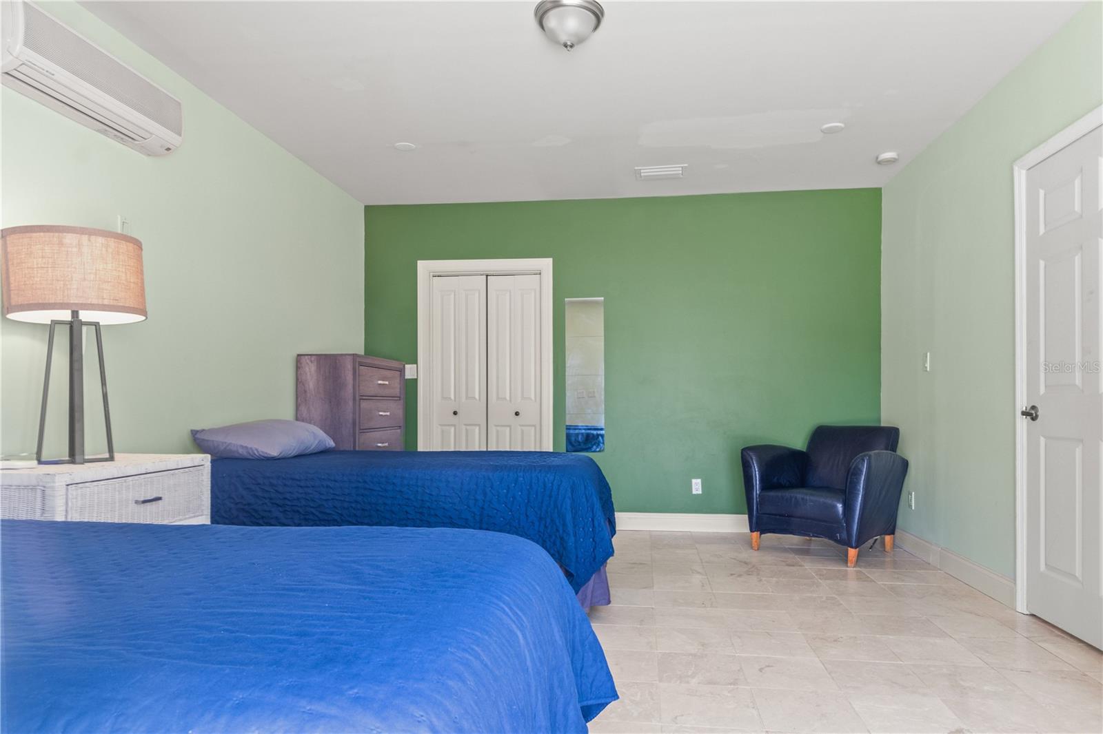 SANCTUARY AT SWEETWATER CREEK - Residential Income