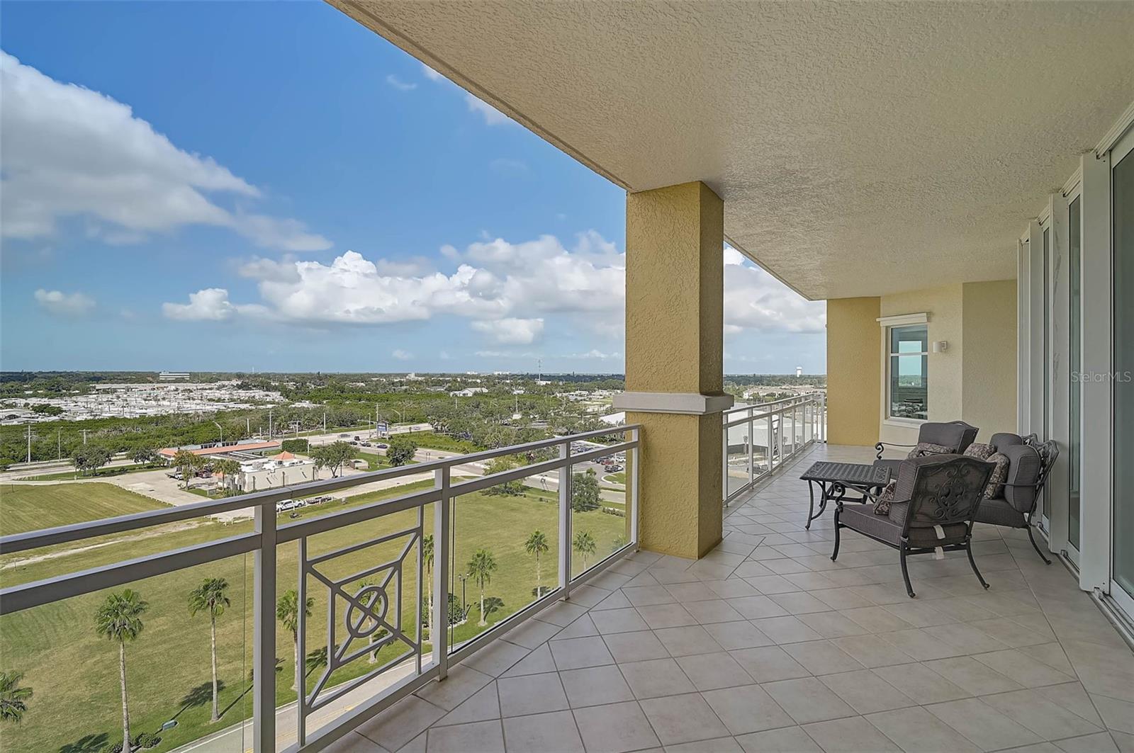 BEL MARE PH I - Residential