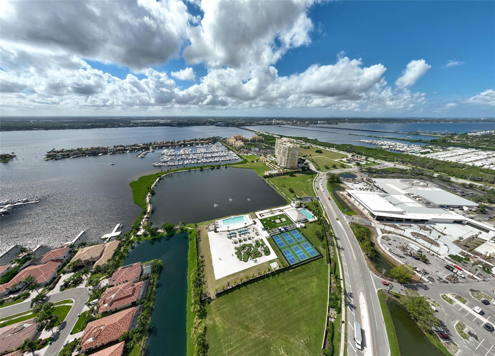 BEL MARE PH I - Residential