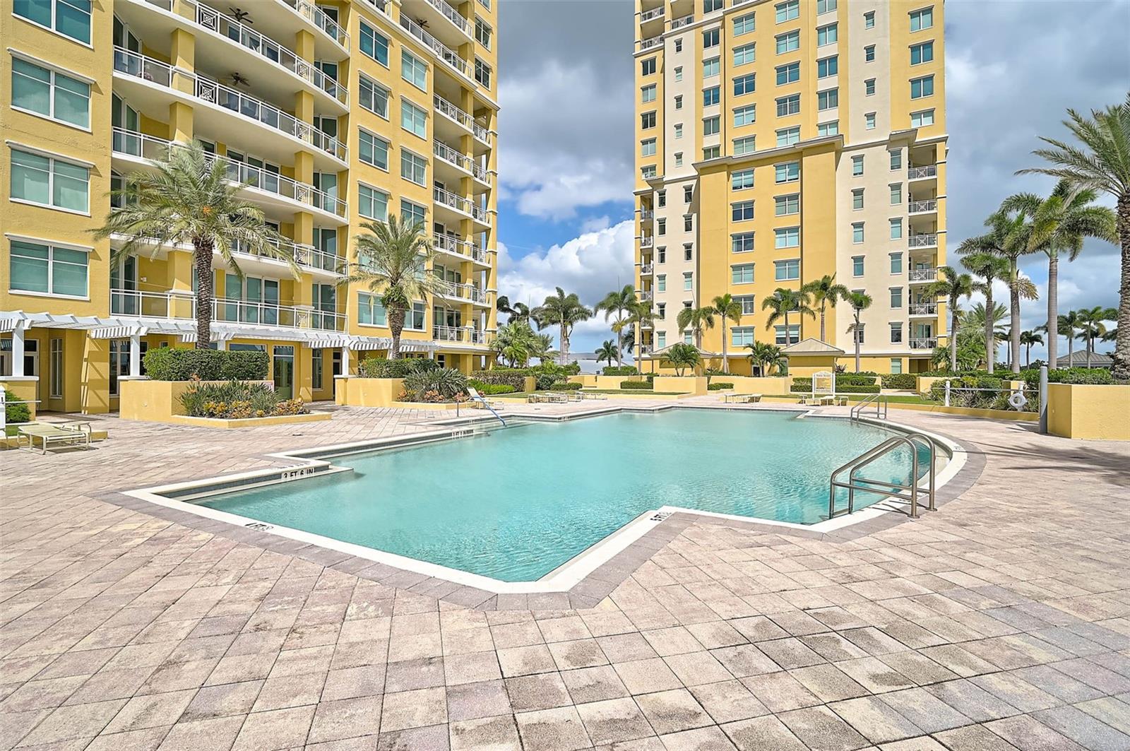 BEL MARE PH I - Residential