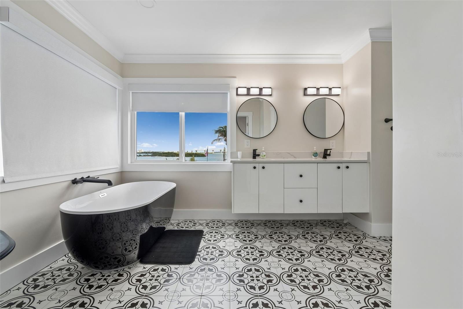 BROWNS ADD TO RE-REV MAP OF INDIAN BEACH - Residential