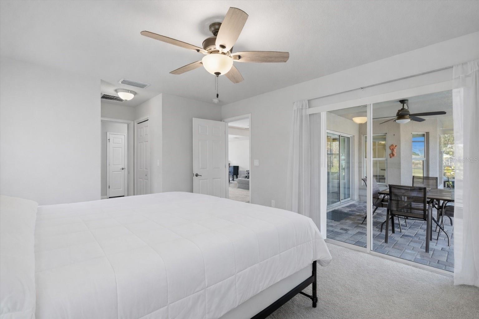 ROYAL HIGHLANDS - Residential