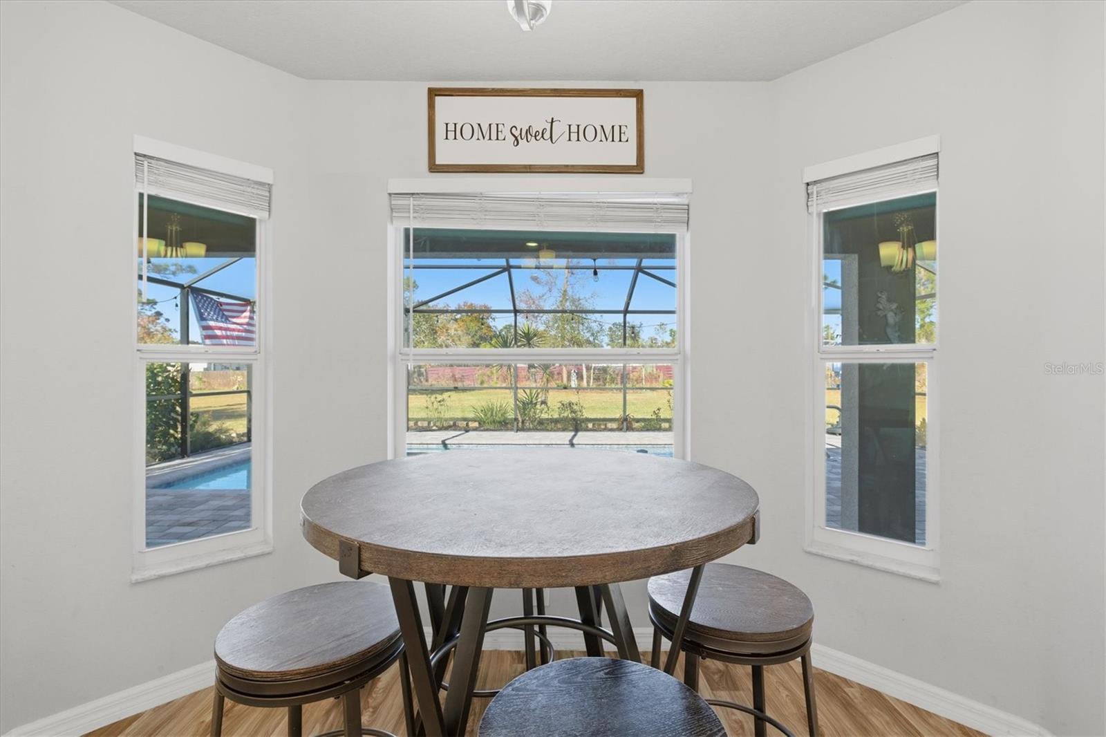 ROYAL HIGHLANDS - Residential