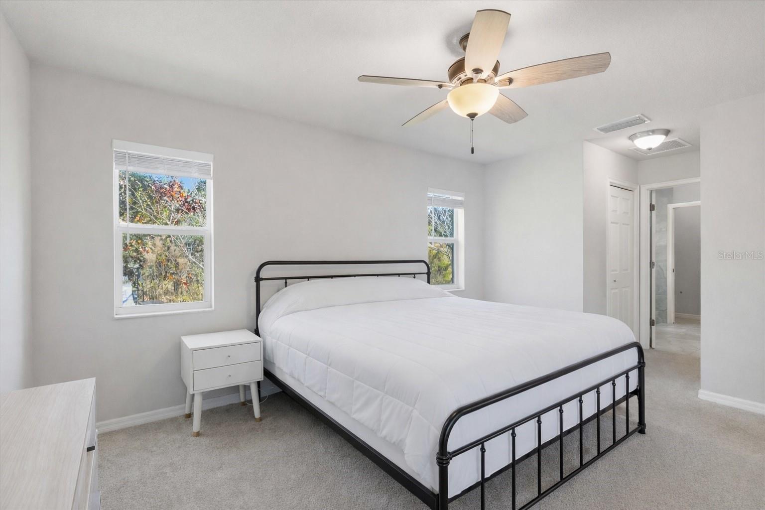 ROYAL HIGHLANDS - Residential