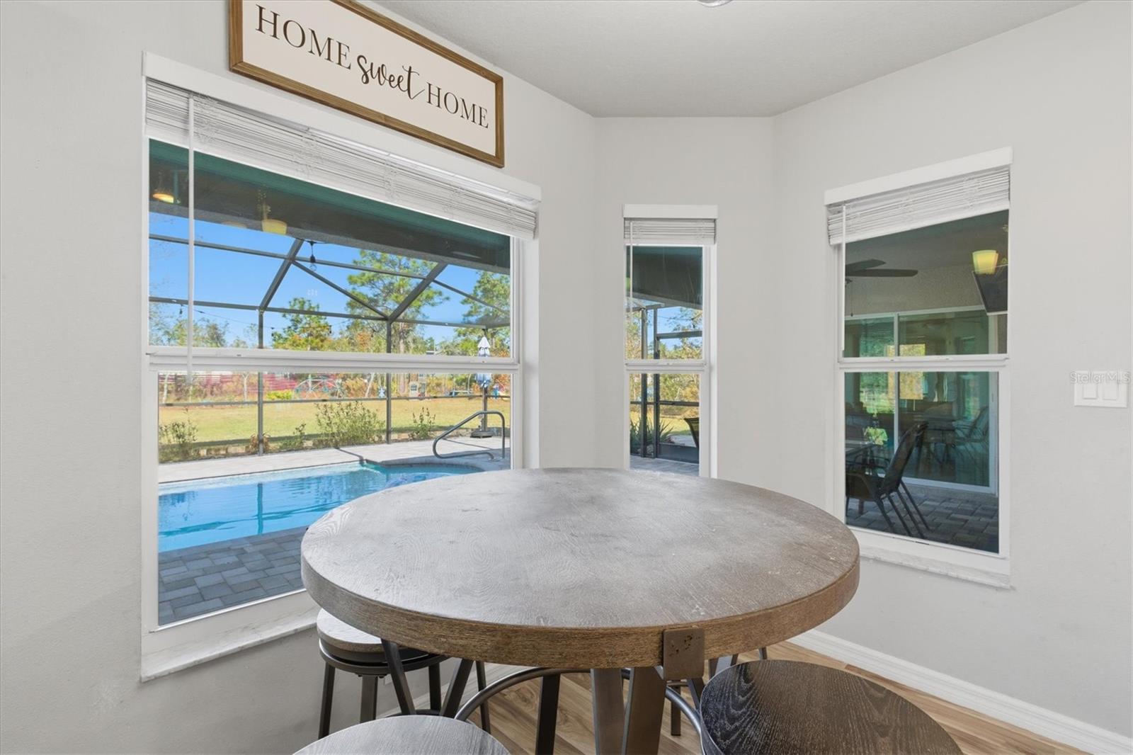 ROYAL HIGHLANDS - Residential