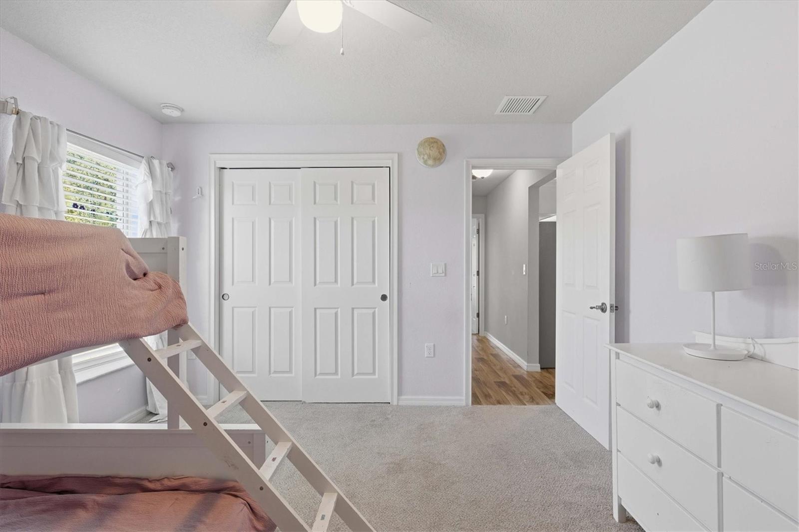 ROYAL HIGHLANDS - Residential