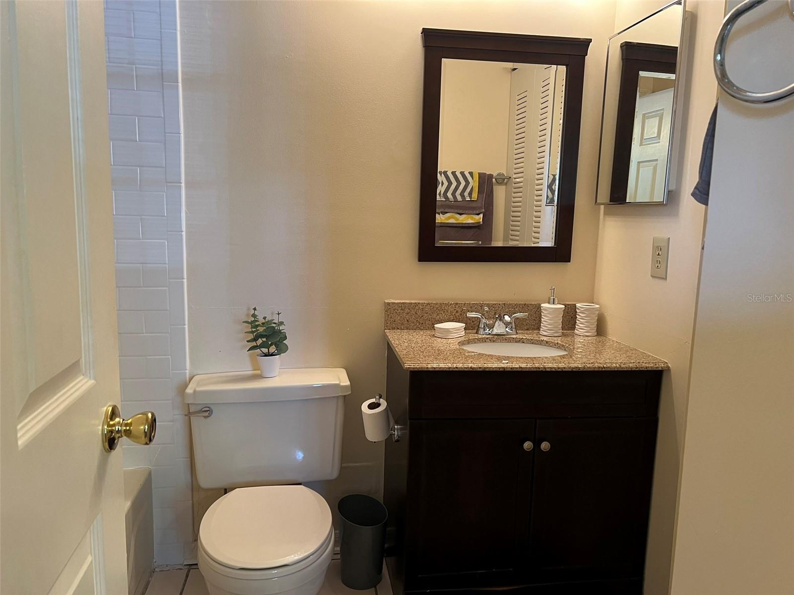 HIDDEN SPRINGS CONDO - Residential