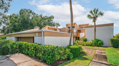 1051 S HIGHLAND STREET 5-D MOUNT DORA FL 32757
