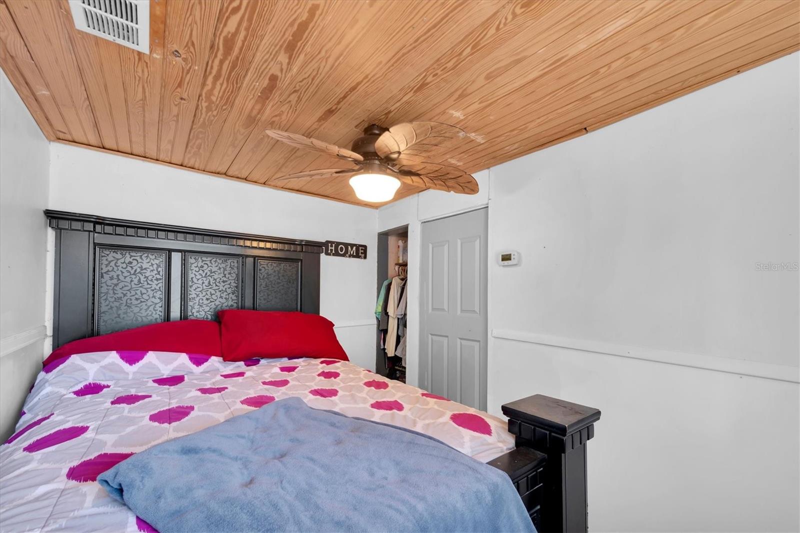 TANGERINE BUS CENTER SUB - Residential