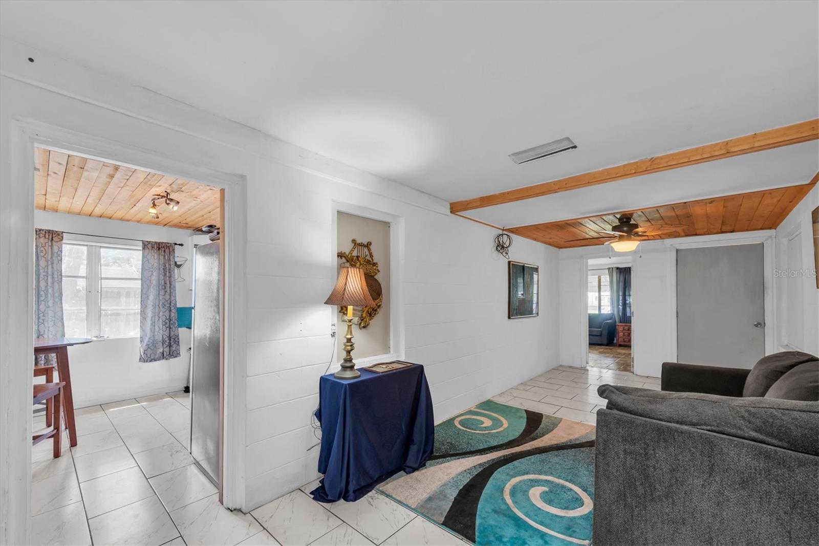 TANGERINE BUS CENTER SUB - Residential