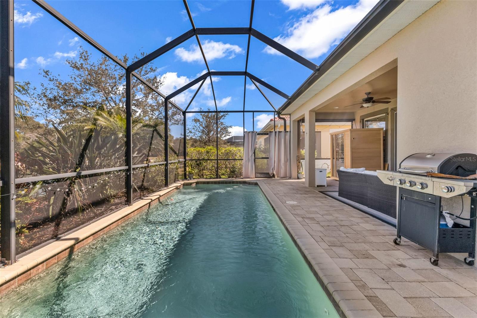 CARIBBEAN VILLAGE - Residential