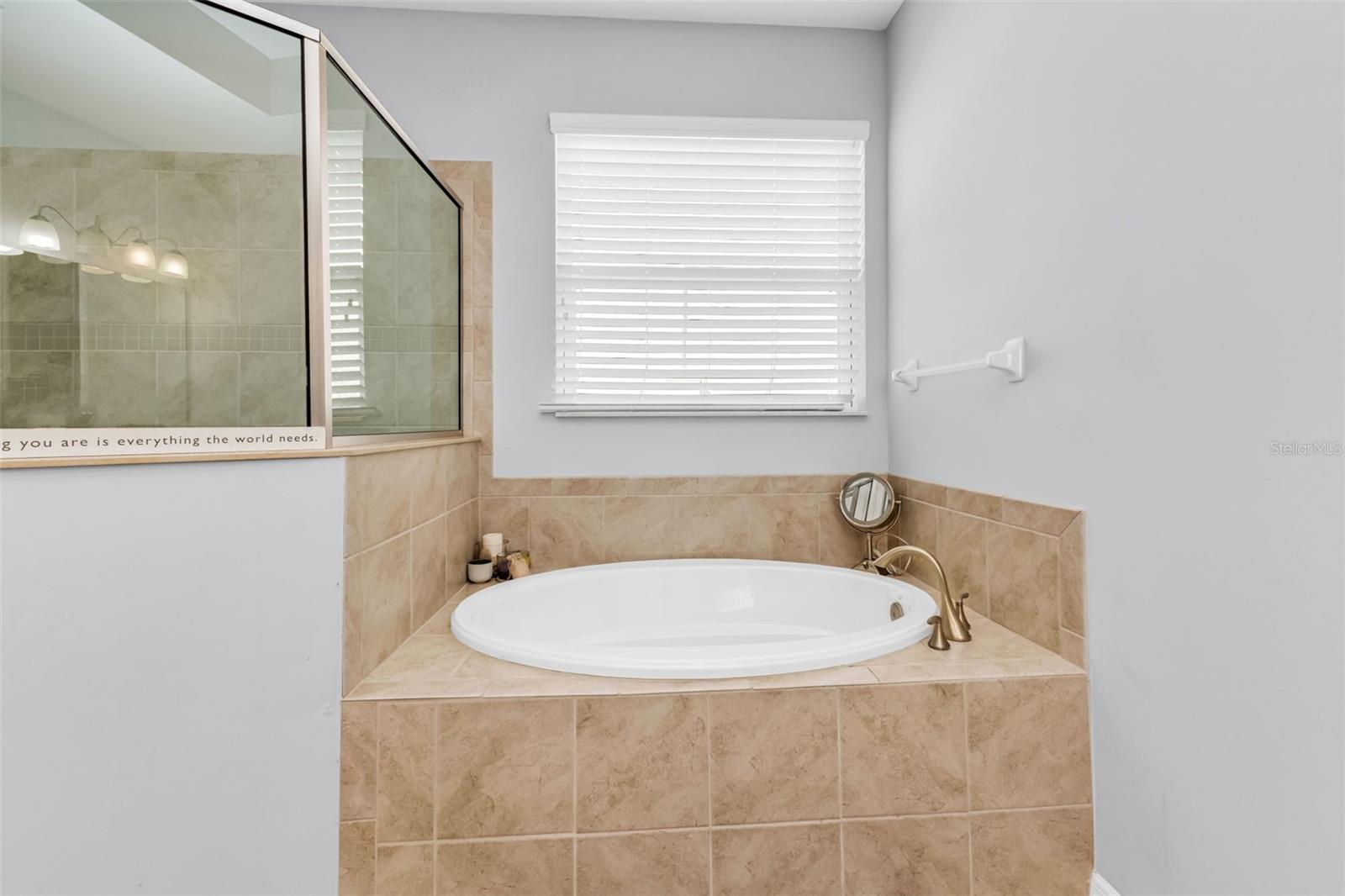 CARIBBEAN VILLAGE - Residential