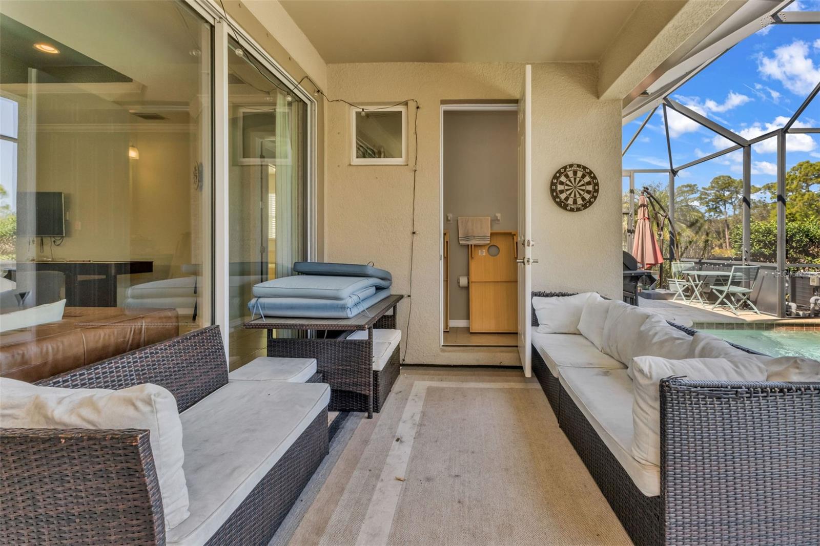 CARIBBEAN VILLAGE - Residential