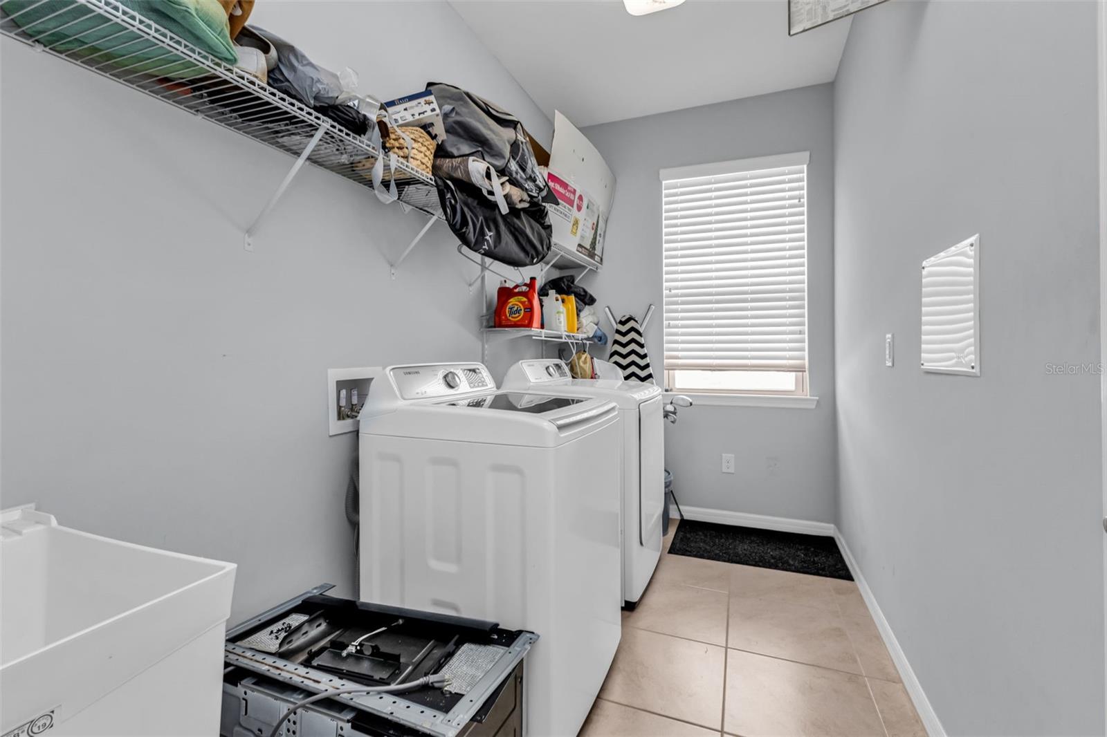 CARIBBEAN VILLAGE - Residential