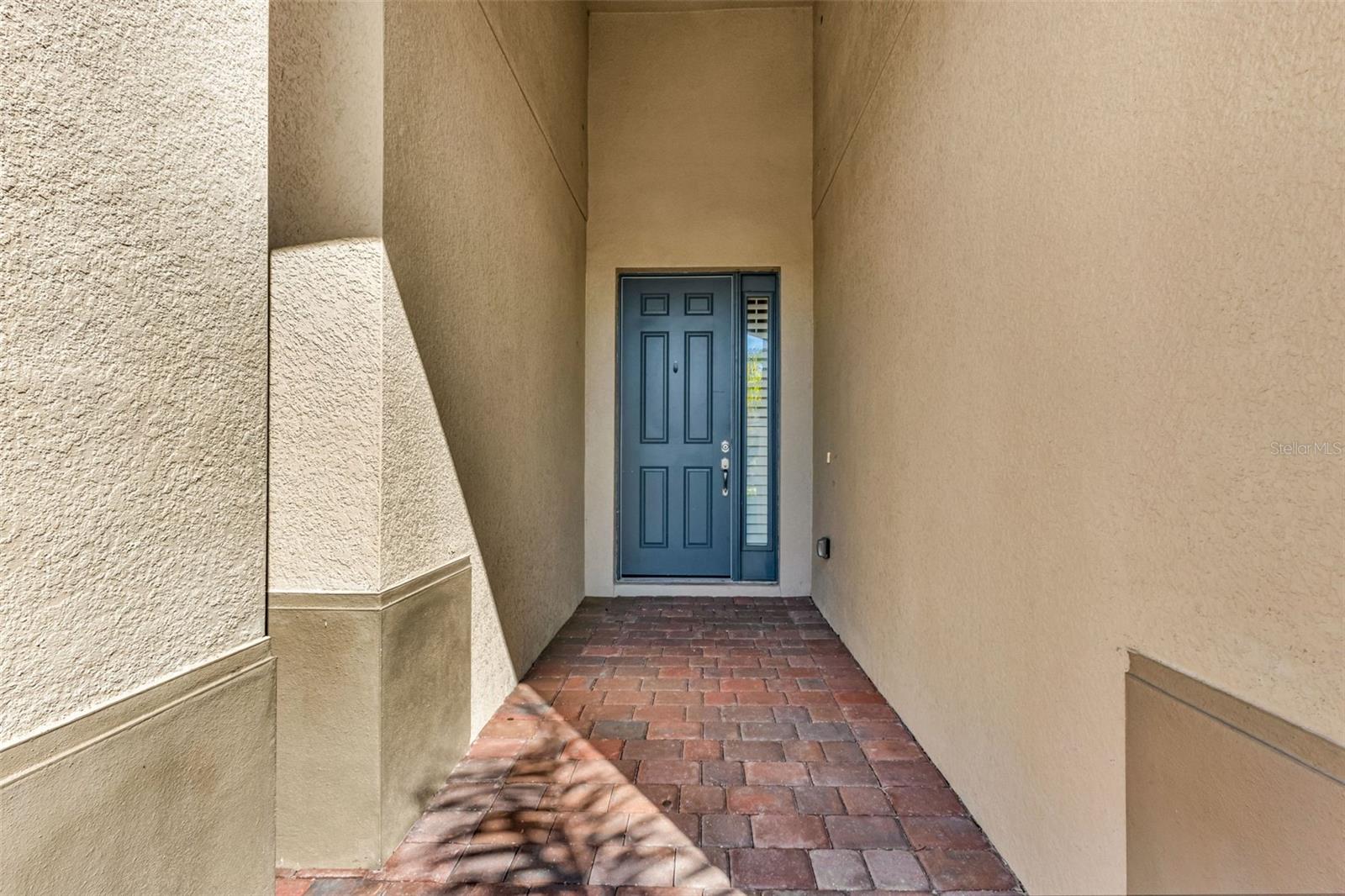 CARIBBEAN VILLAGE - Residential