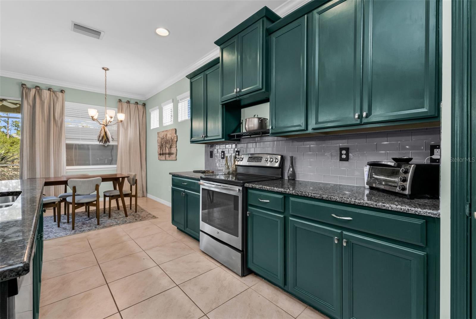 CARIBBEAN VILLAGE - Residential