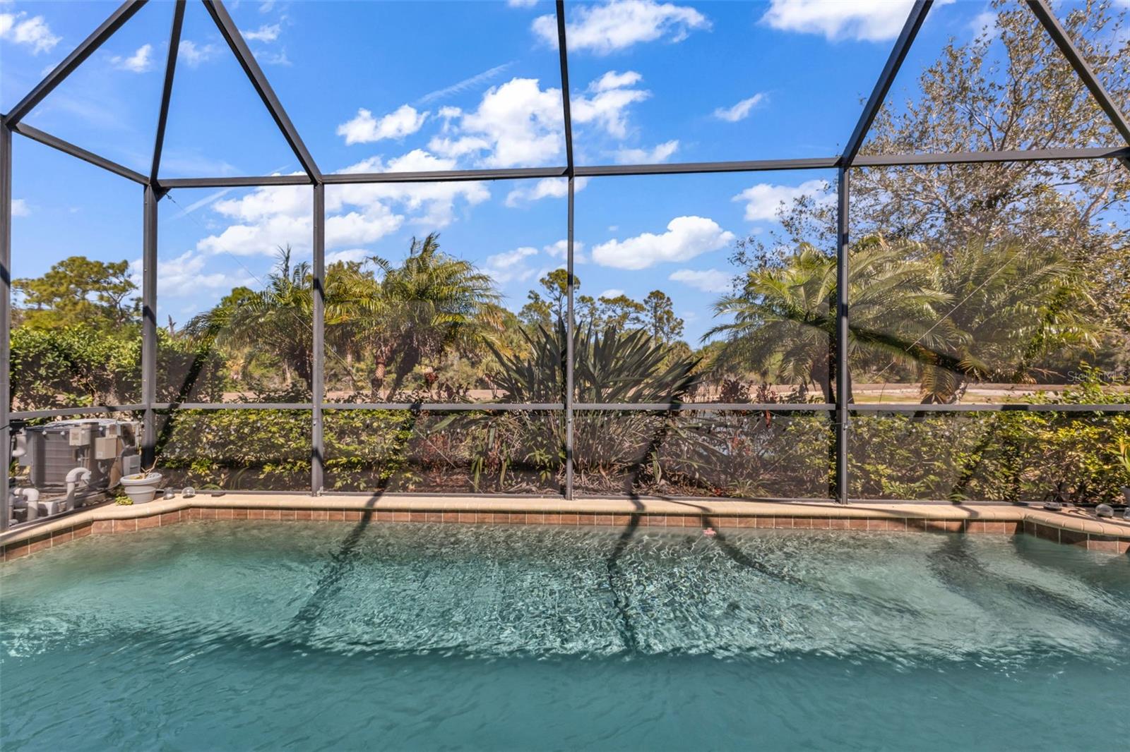 CARIBBEAN VILLAGE - Residential