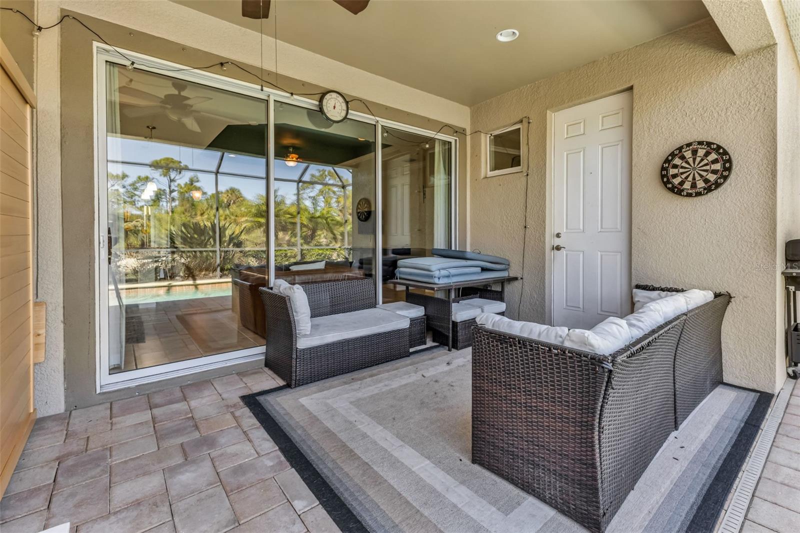 CARIBBEAN VILLAGE - Residential