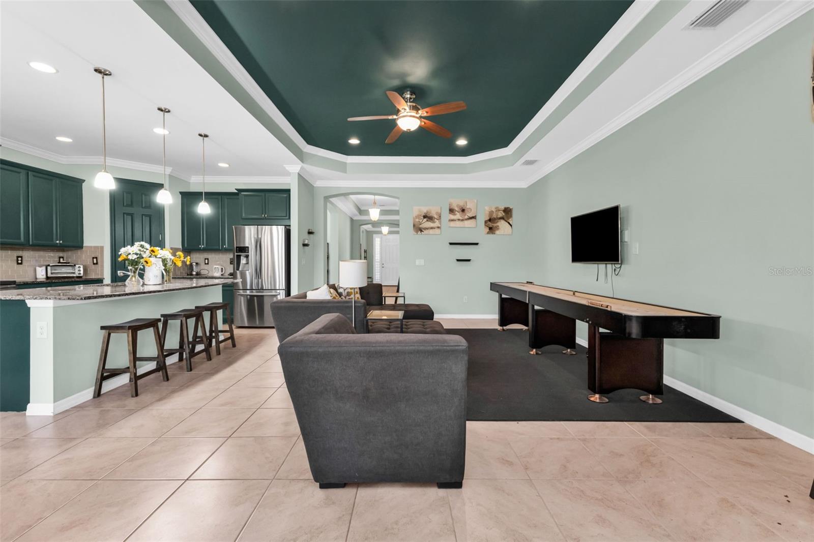 CARIBBEAN VILLAGE - Residential