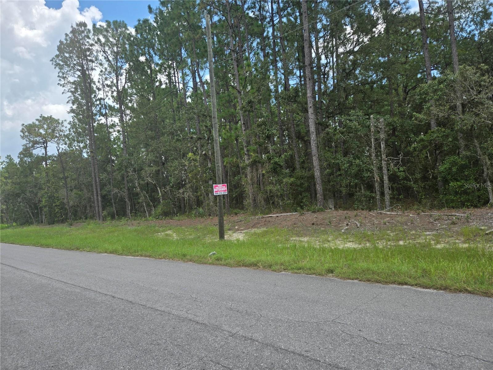 Large lot. More than three quarters of an acre. Build your dream home. Enjoy Florida living.