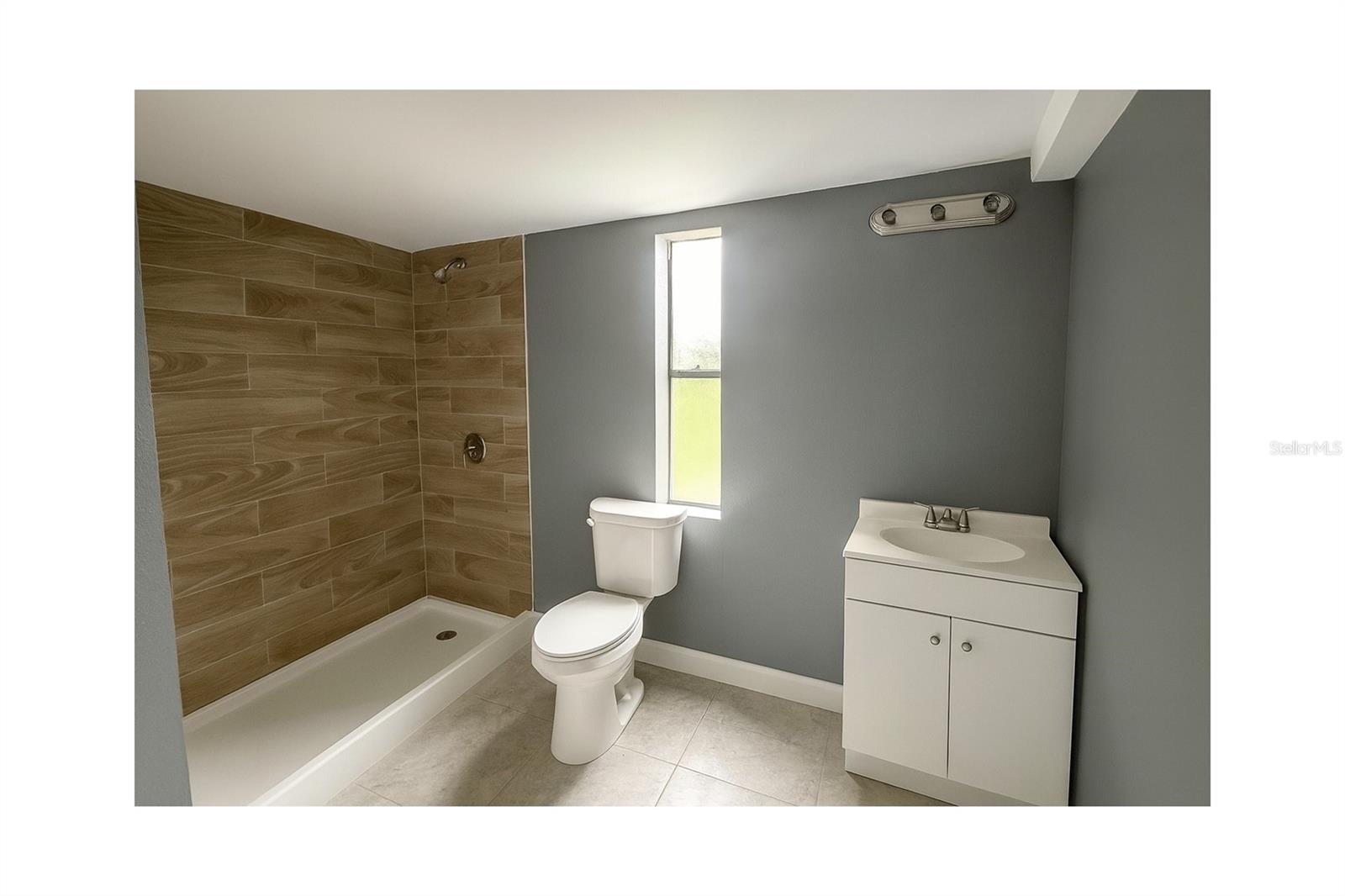 FLORIDA ORANGE GROVE CORP - Residential