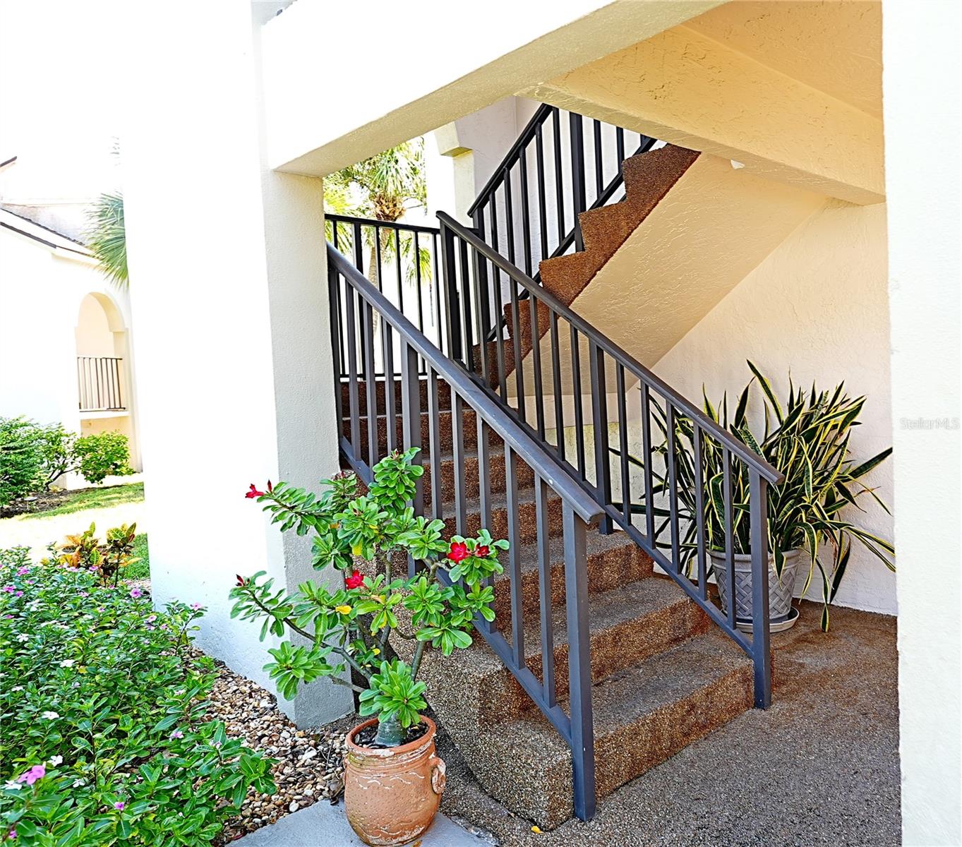 802 CAPRI ISLES BOULEVARD 231
