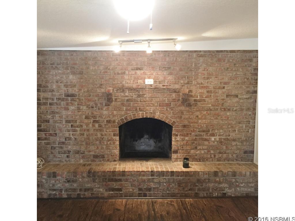 Riverside Park - Residential Lease