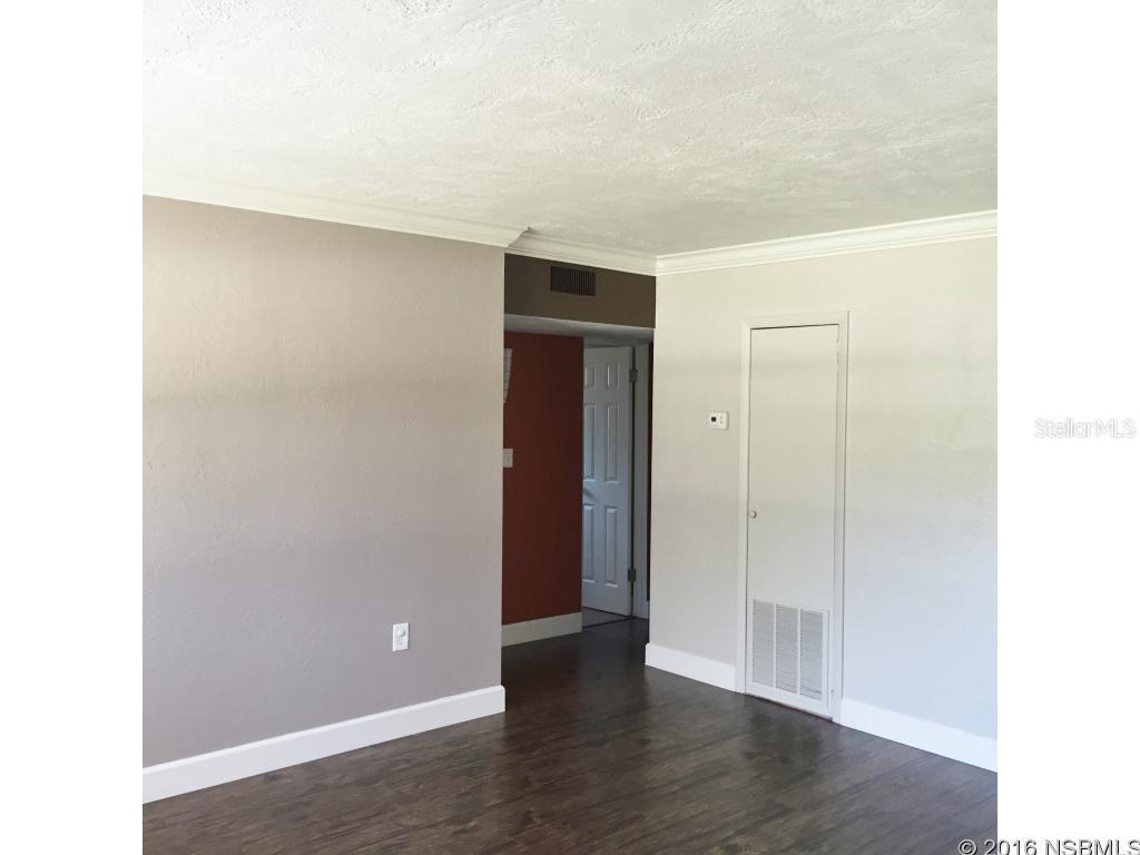 Riverside Park - Residential Lease