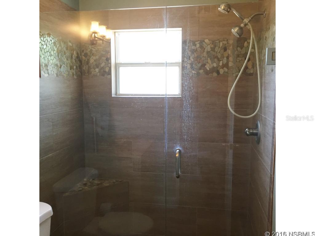 Riverside Park - Residential Lease