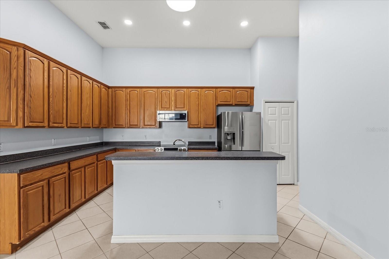 SAXON WOODS UNIT 03-A - Residential