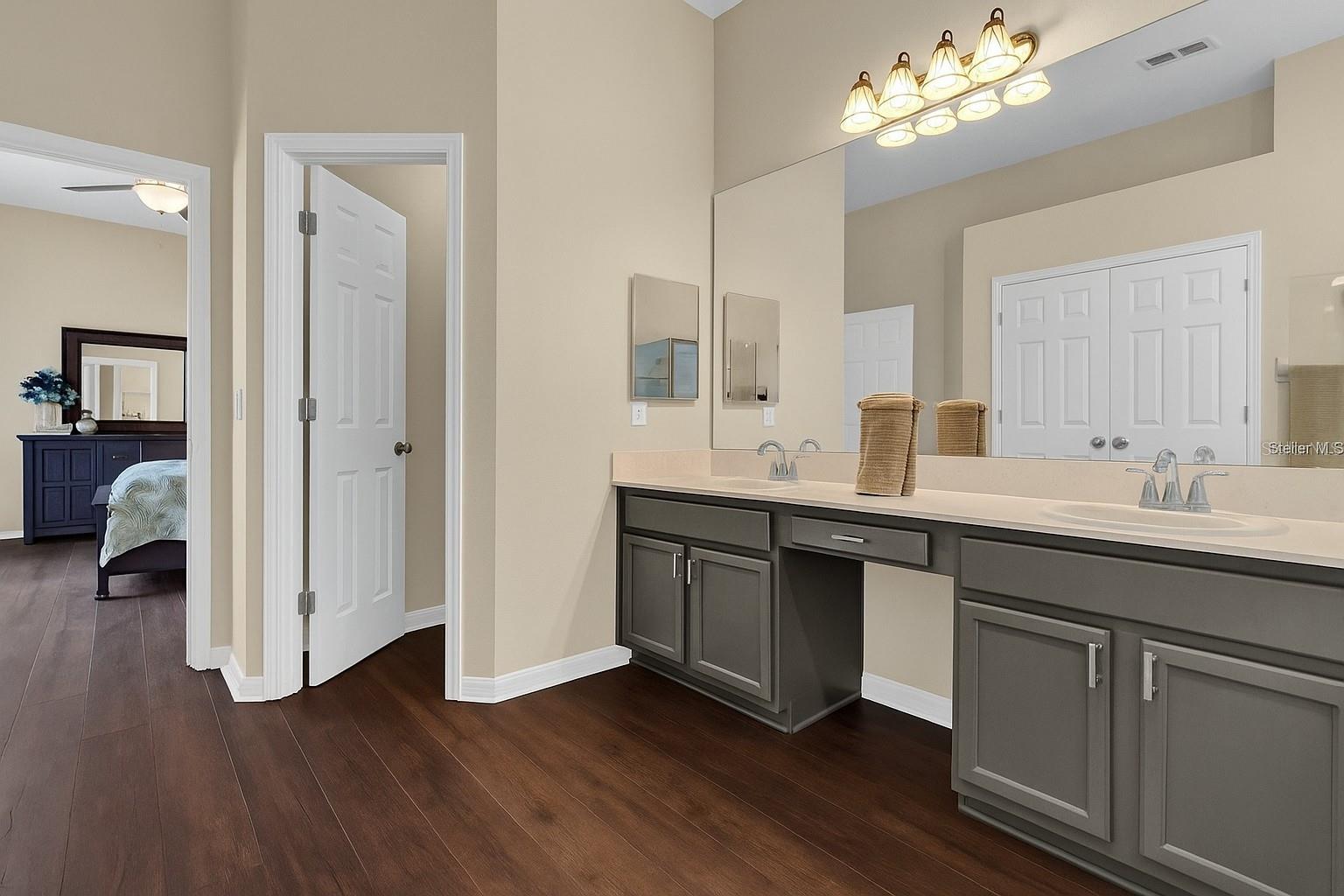 CELEBRATION WEST VILLAGE - Residential Lease