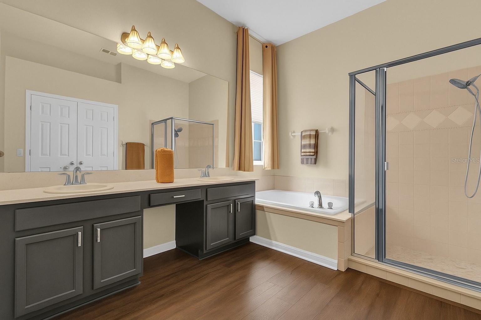 CELEBRATION WEST VILLAGE - Residential Lease