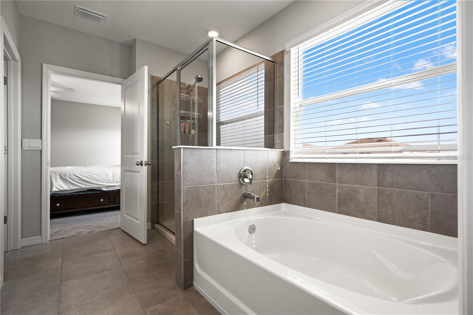 AVALON PARK WEST-NORTH PH 2 4 5 - Residential