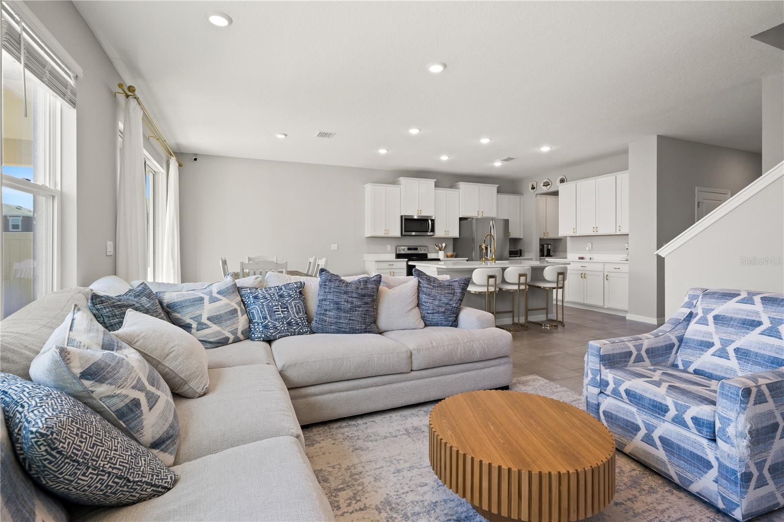 AVALON PARK WEST-NORTH PH 2 4 5 - Residential