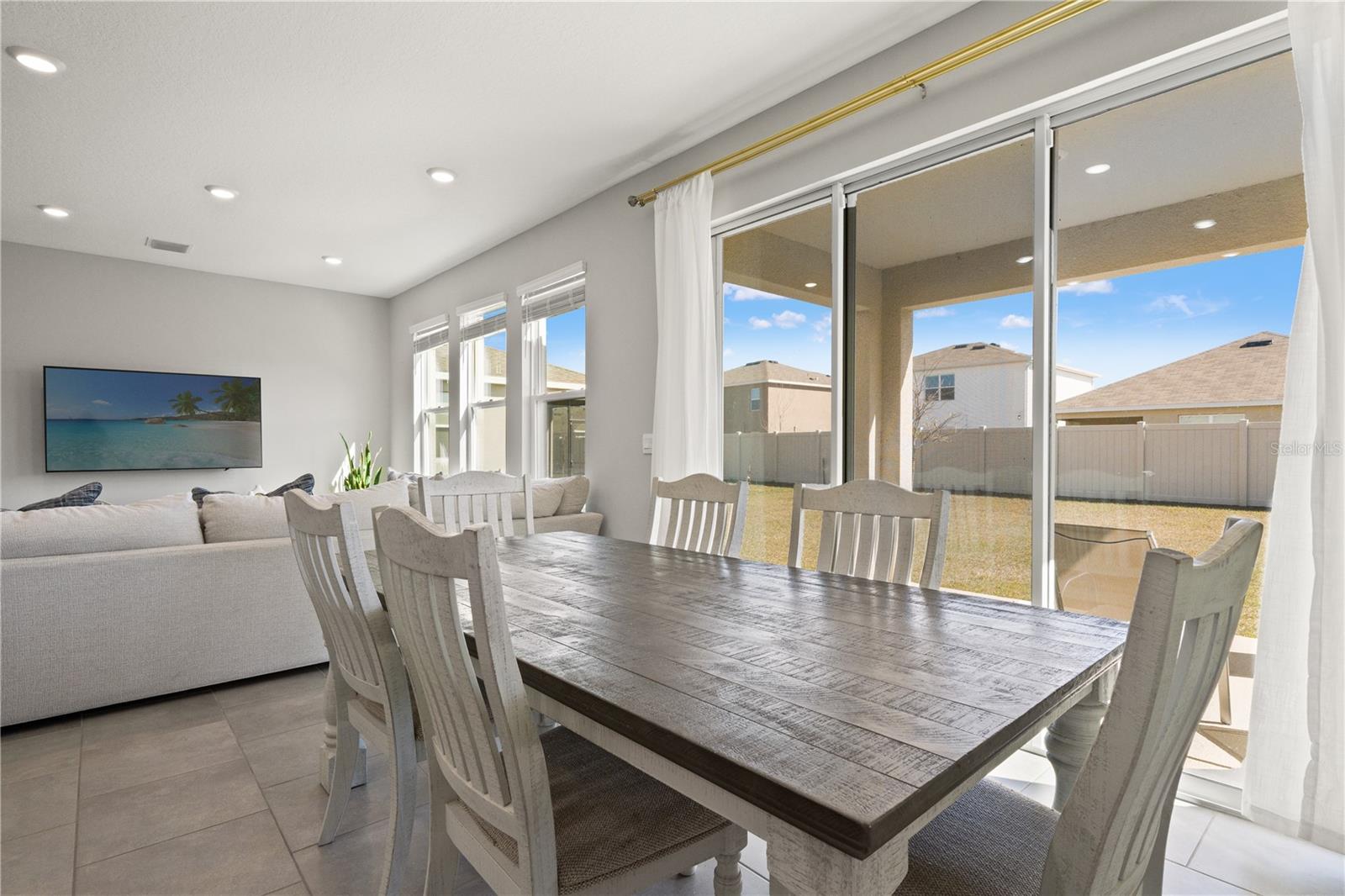 AVALON PARK WEST-NORTH PH 2 4 5 - Residential