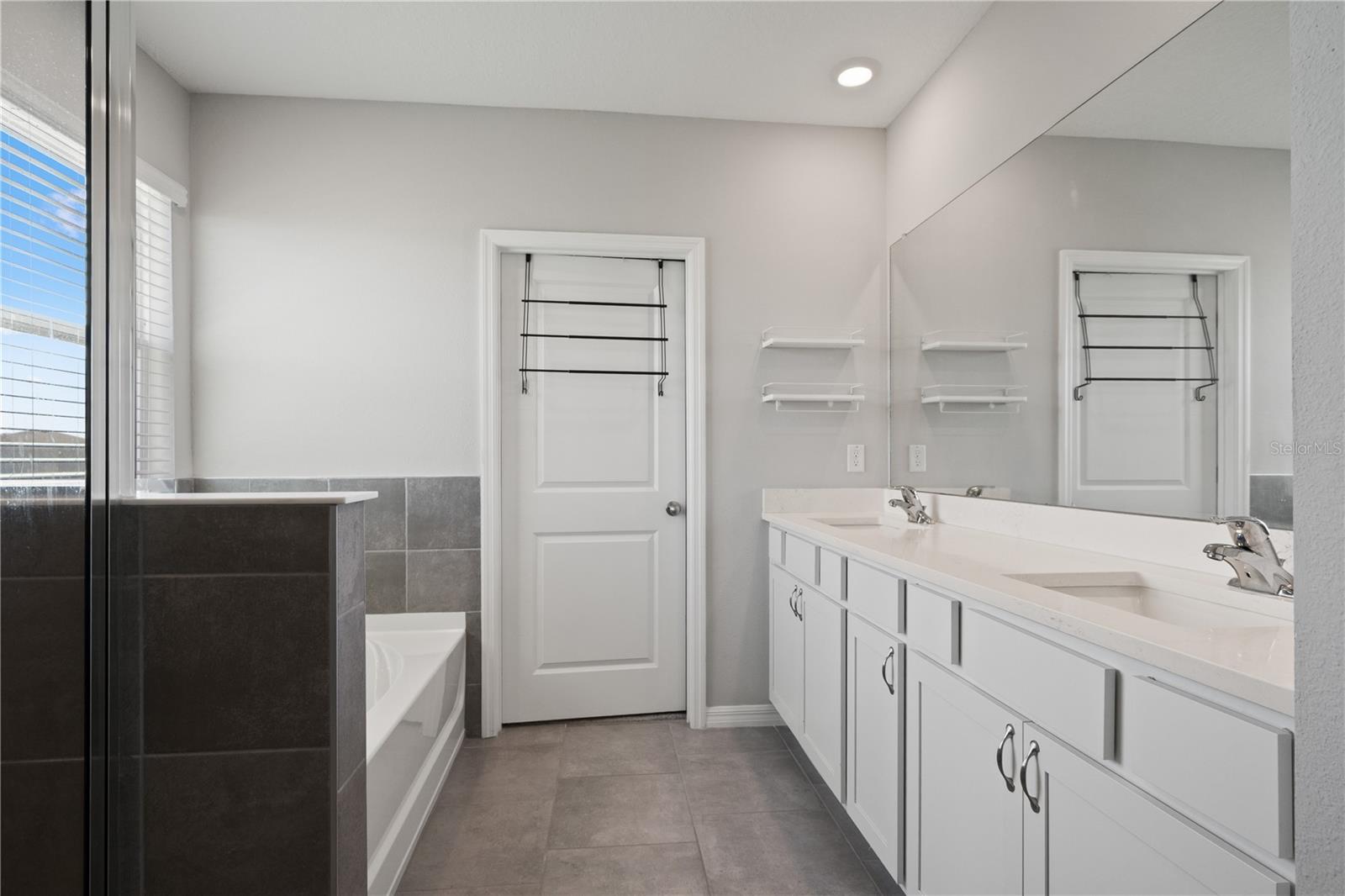 AVALON PARK WEST-NORTH PH 2 4 5 - Residential