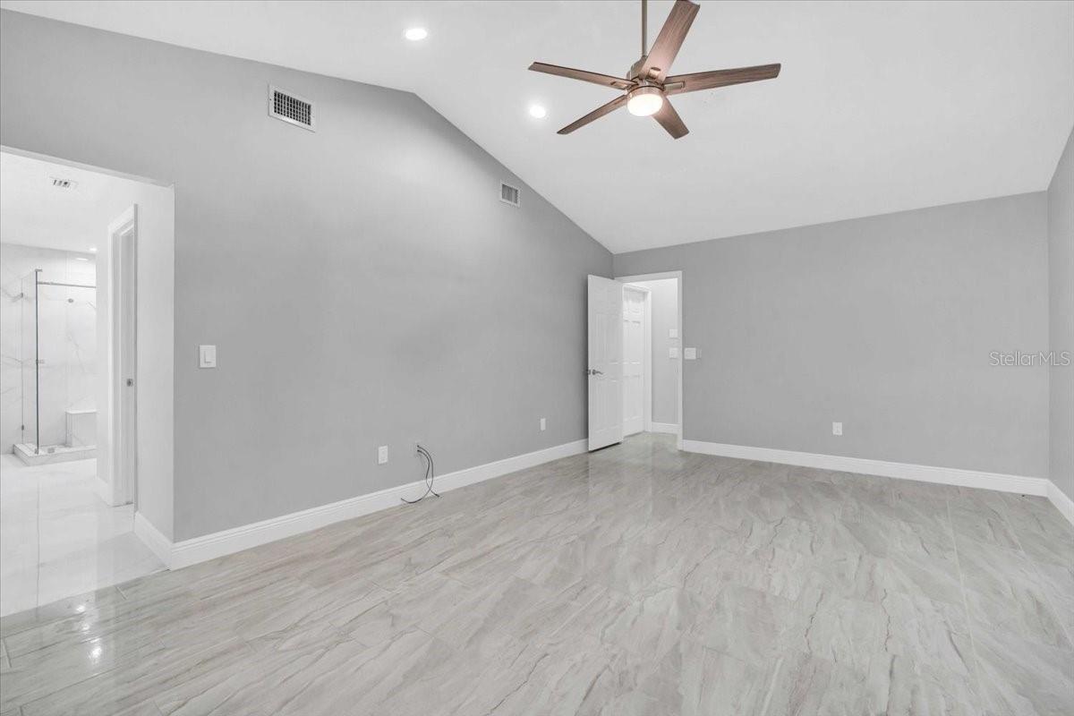 UNPLATTED - Residential