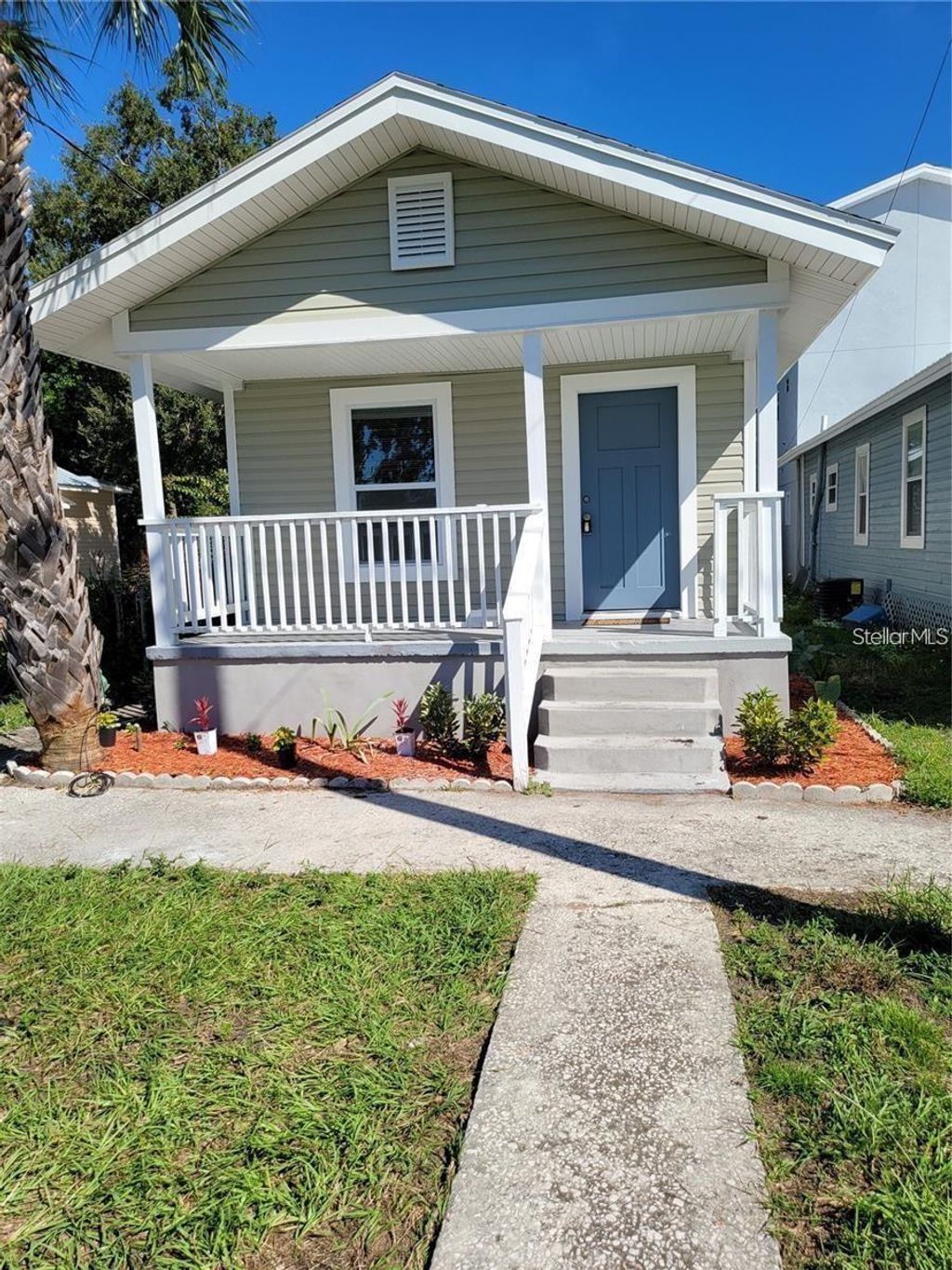 Photo of 1321 W North B Street, Tampa, FL 33606 (MLS # TB8485260)