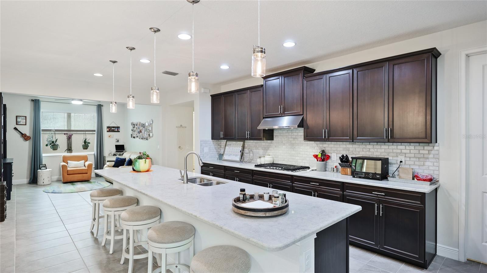 SUNRISE PRESERVE - Residential