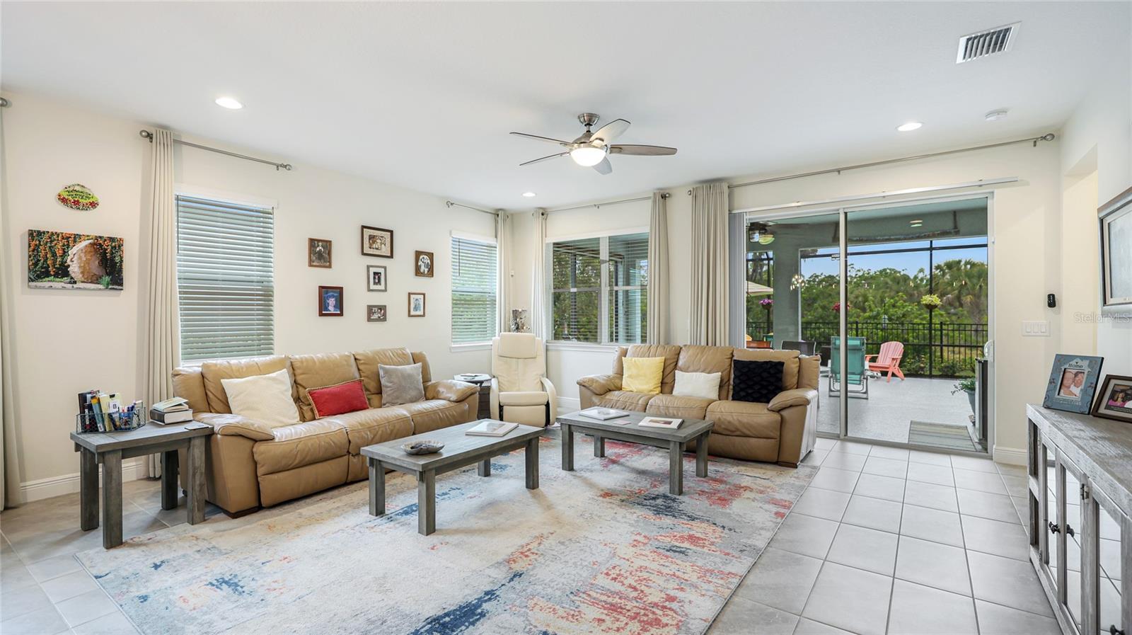 SUNRISE PRESERVE - Residential