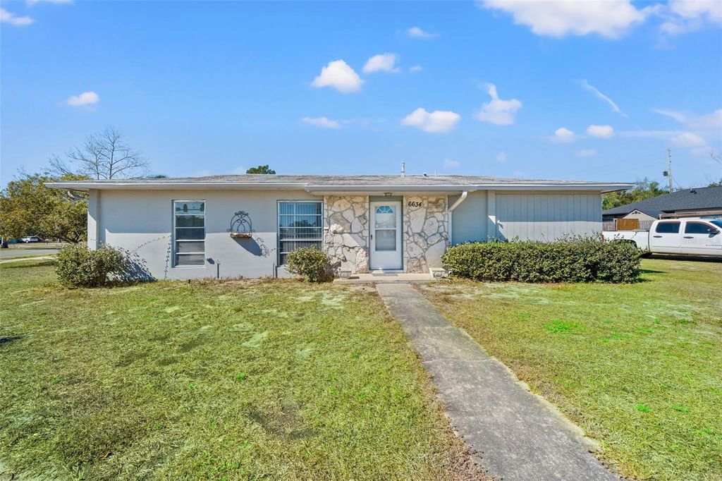 Photo of 6634 Pinehurst Drive, Spring Hill, FL 34606 (MLS # W7882075)