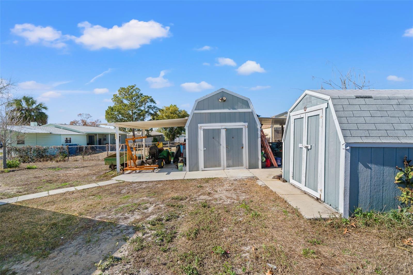 SPRING HILL UNIT 1 BLK 50 LOT 17 - Residential