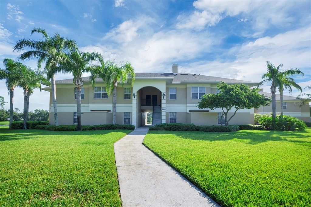 Photo of 307 Eagle Pond Drive #307, Winter Haven, FL 33884 (MLS # P4935676)