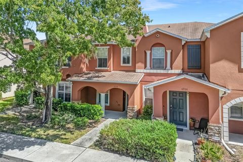 Photo of 6928 Hawthorne Trace Lane, Riverview, FL 33578 (MLS # TB8431995)