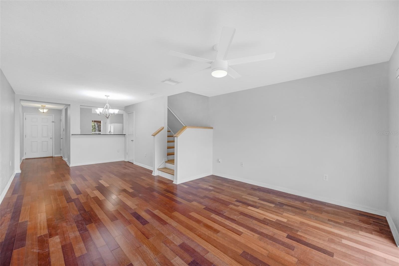 ST CHARLES PLACE - Residential