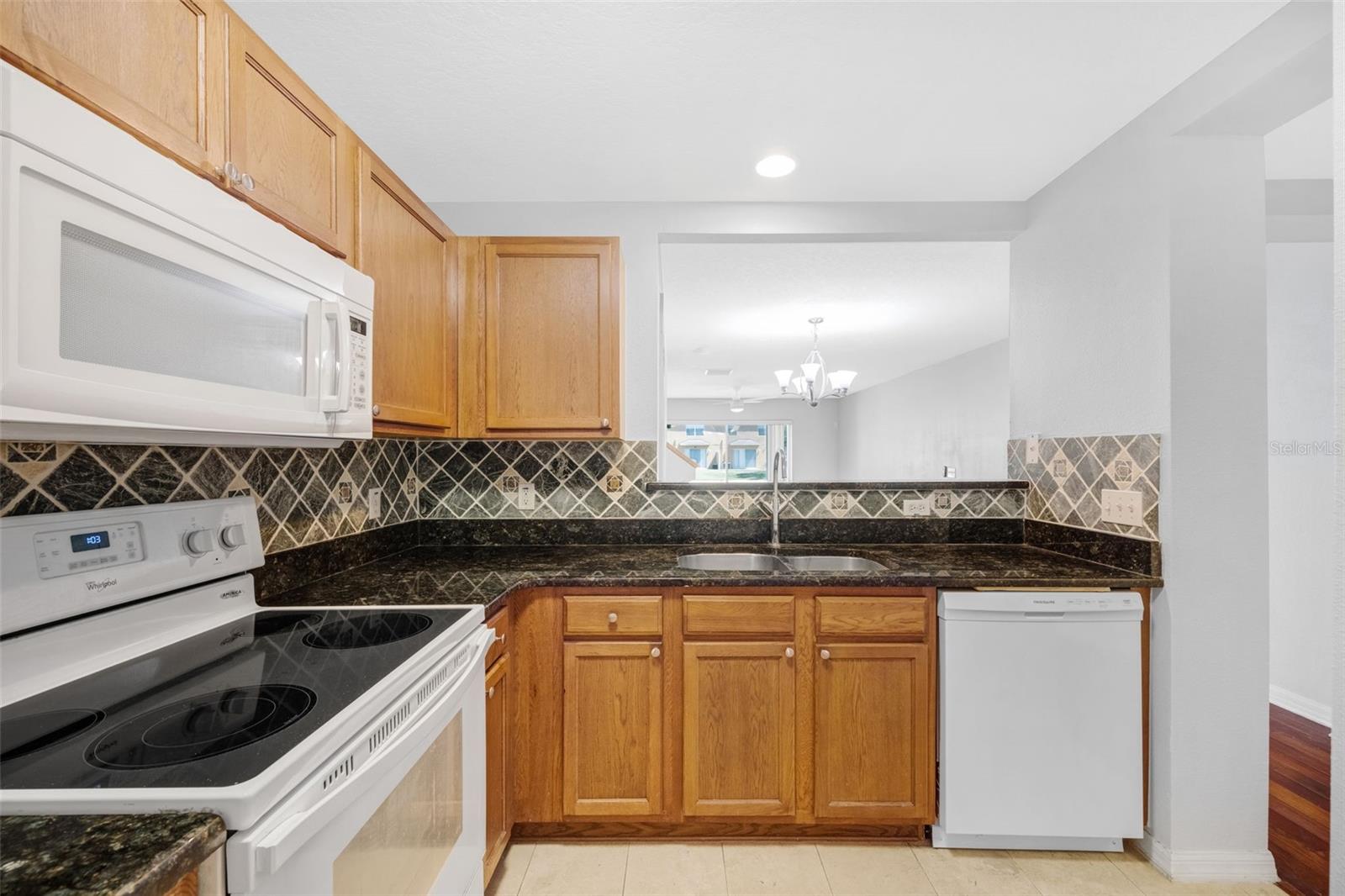 ST CHARLES PLACE - Residential